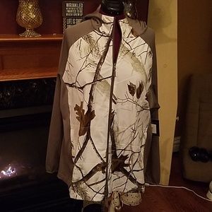 NWT North Creek Outdoor 2xl plus sweatshirt